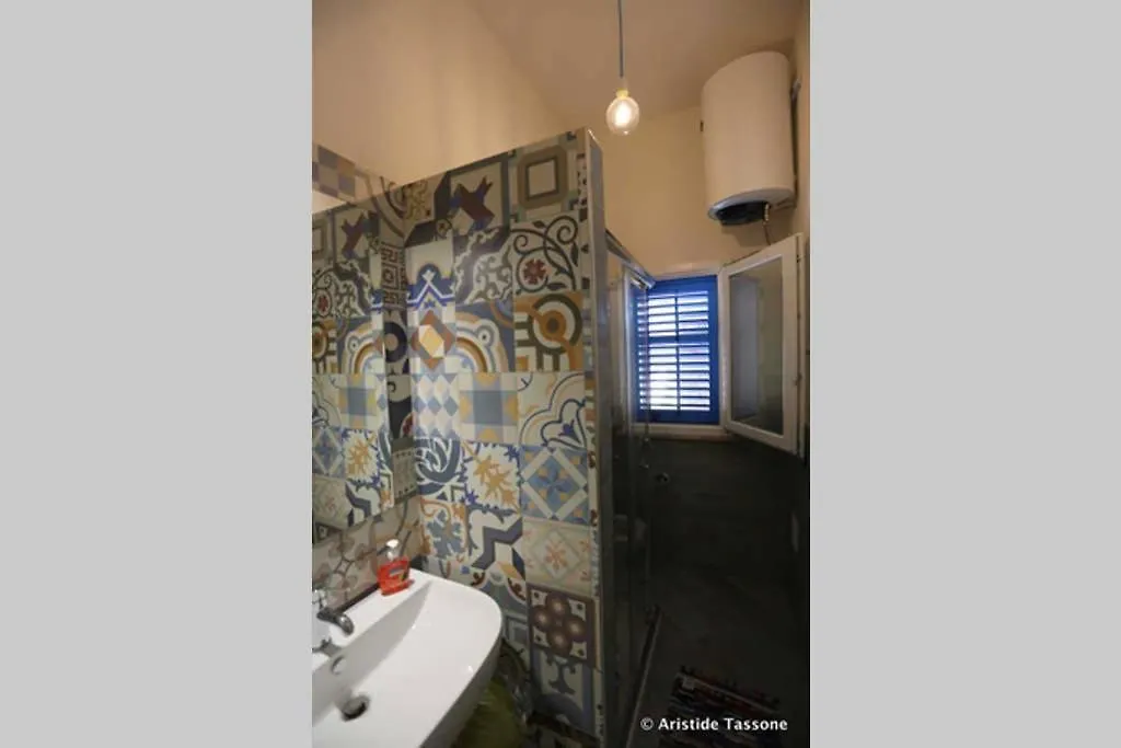 Il Cortiletto su levanzo-1