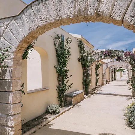 Mangia'S Favignana Resort-3