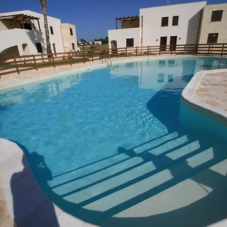 Le Casuzze del Residence Burrone Trilocale-2